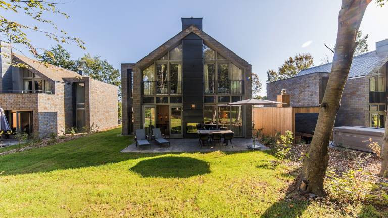 Hertogenvilla Prestige 3 bedrooms 3 bathrooms