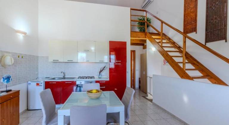 Holiday apartment with patio | Pet-friendly — photo 5