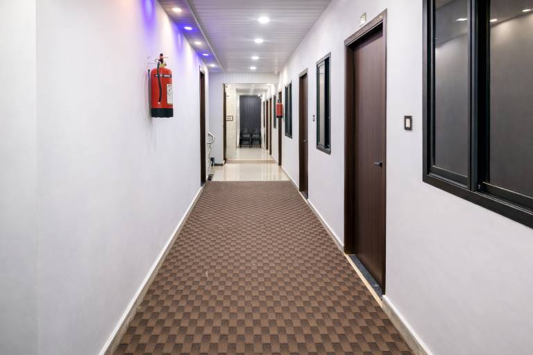 HOTEL IN VARANASI — photo 4