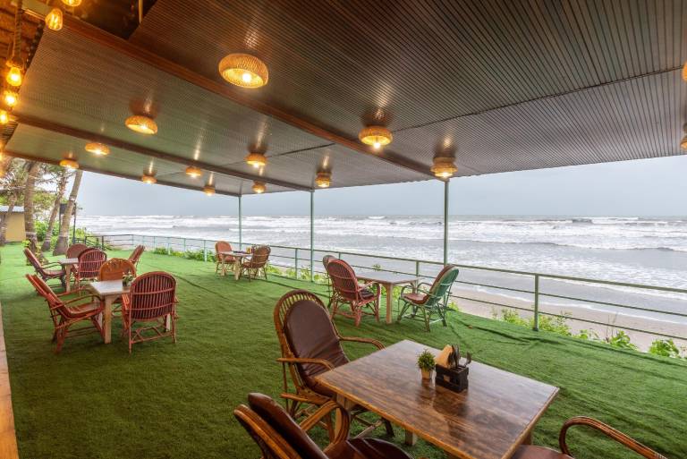 Amadi Beach Front Resort — photo 2