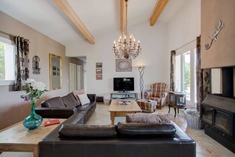 Fully equipped wonderful villa with BBQ, pool & patio | Dogs allowed — photo 3