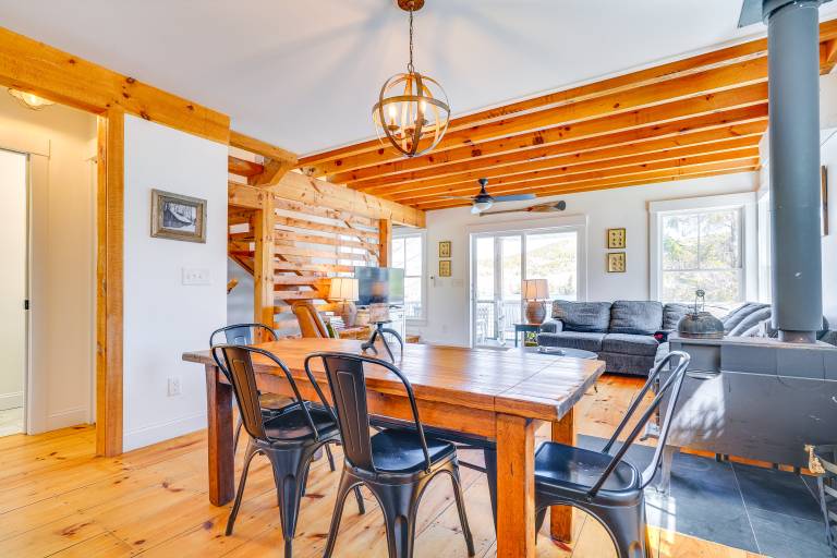 Paddle, Swim & Hike: Family Lake House in Vermont — photo 5