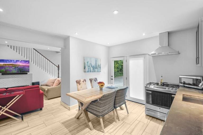 Cabin Cobourg