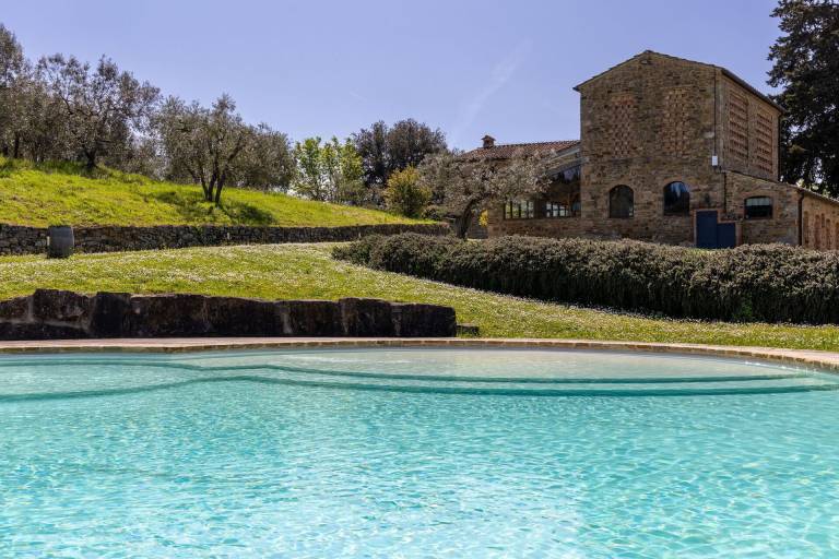 Family-oriented charming villa with barbecue & private pool | Pets allowed — photo 2