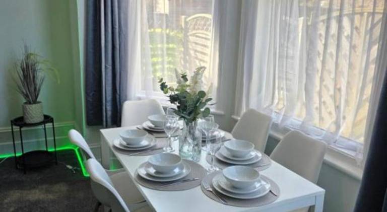 Ample rental apartment with patio & yard | Good for workation | Pet-friendly — photo 3