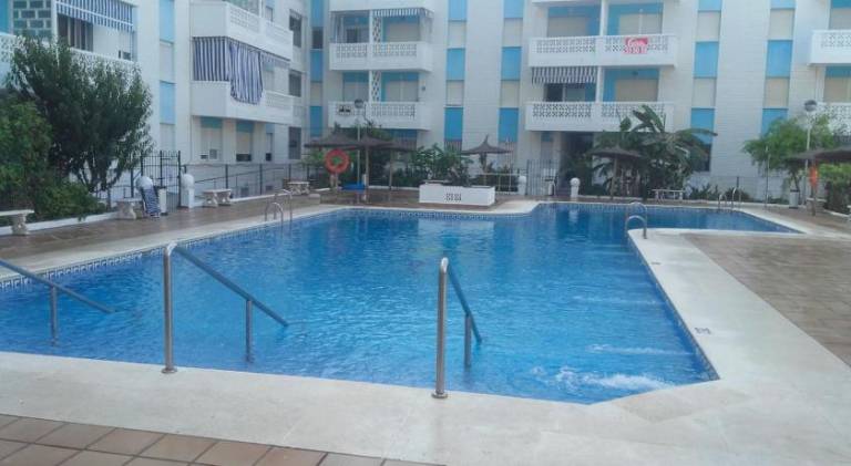 Rental apartment with pool | Next to the beach | Pet-friendly in Chipiona