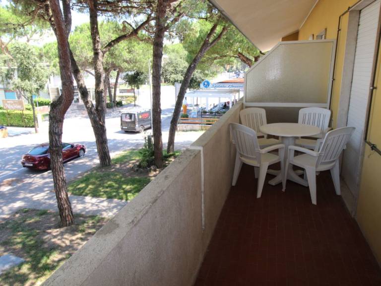 Rental apartment with 2 rooms for 6 persons — photo 4