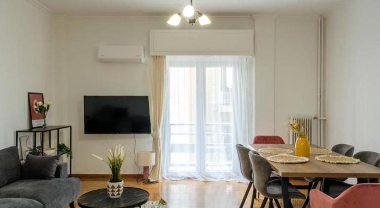 Wonderful holiday apartment | Pets are welcome in Athens