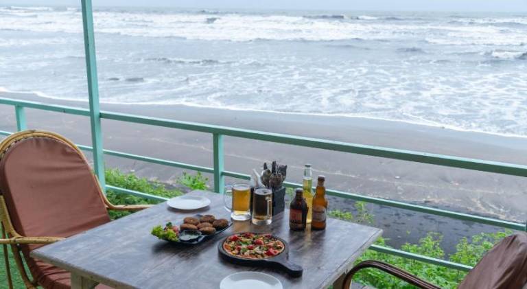 Amadi Beach Front Resort — photo 5