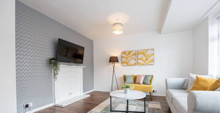 House  Handforth