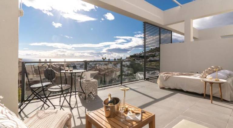 Villa with pool | Pet-friendly — photo 2