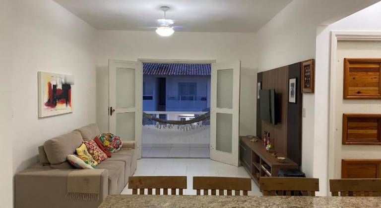 Apartment with pool — photo 2