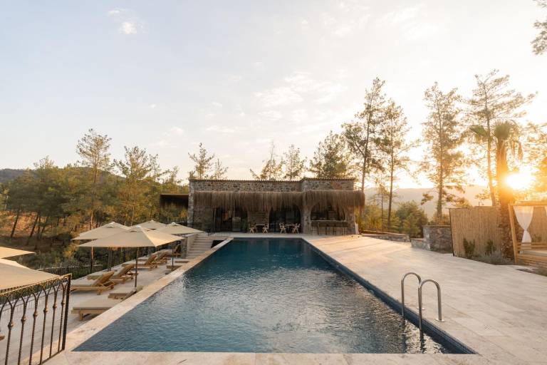 IZZ Getaway - Adult Only — photo 3