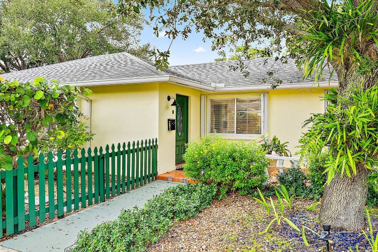 House Lake Worth