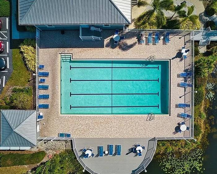Family-oriented vacation home with pool | Water view | Pets are welcome — photo 5