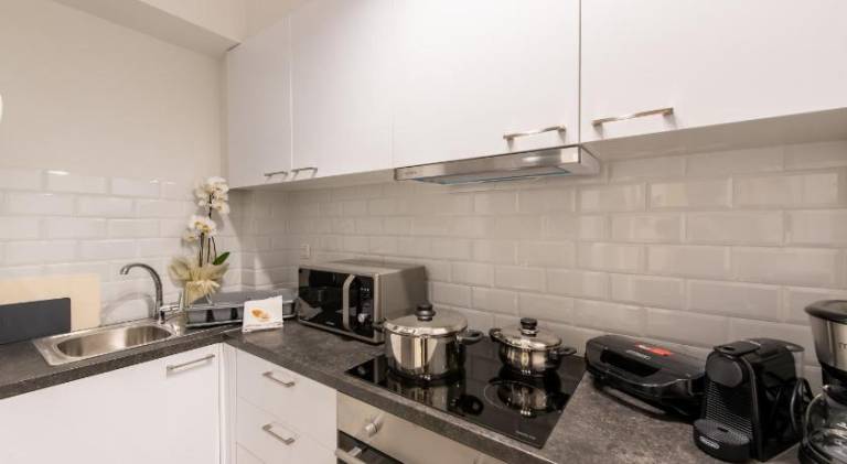 Pleasant rental apartment with terrace | Next to Acropolis Museum | Perfect for remote work | Dogs allowed — photo 3