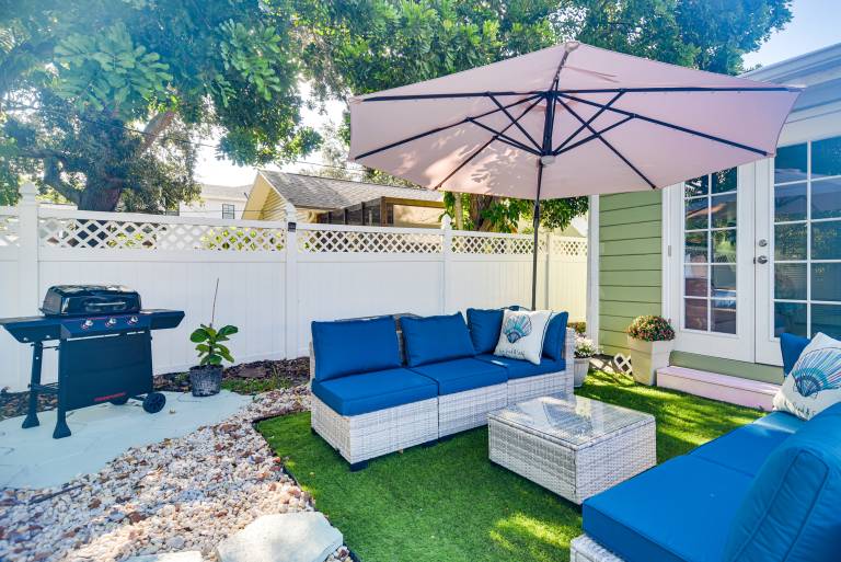 St Pete Home for Retreat & Corporate Travelers