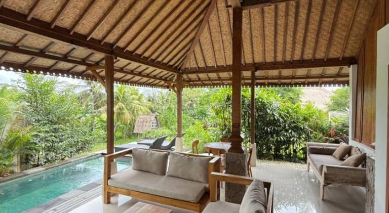 Villa with terrace, garden & private pool — photo 2