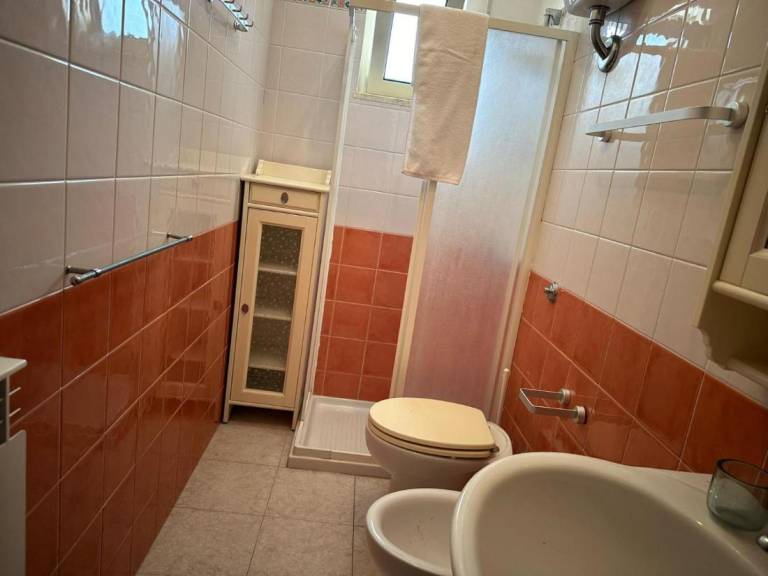 Dedicated room with 1 room for 3 persons — photo 2