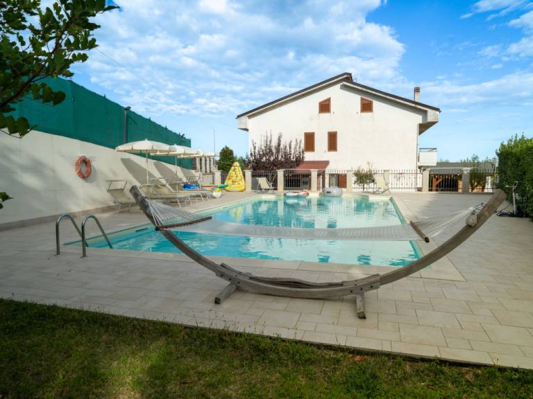 Ferienwohnung  Collecorvino