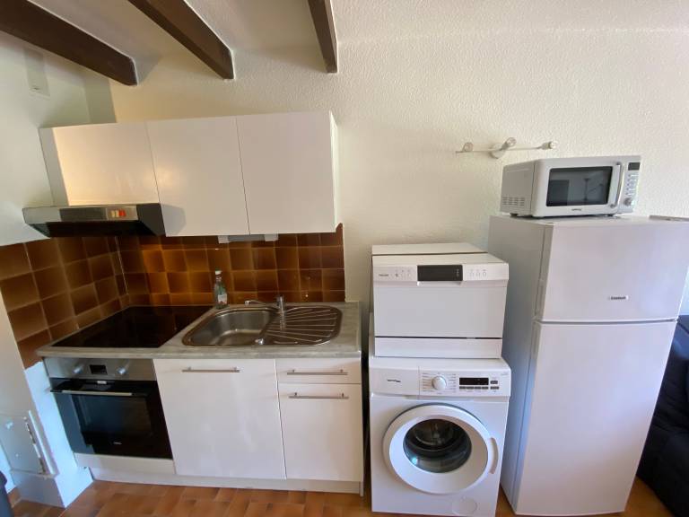 Rental apartment with garden & pool | Beach nearby | Pets are welcome — photo 2