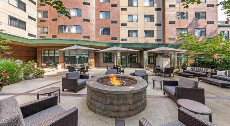 Courtyard by Marriott Boston Waltham — photo 4