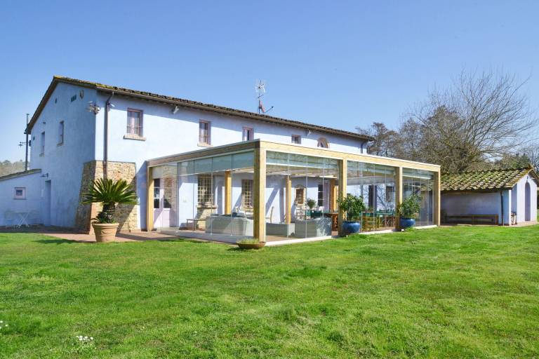 Villa with private pool, grill & garden — photo 2