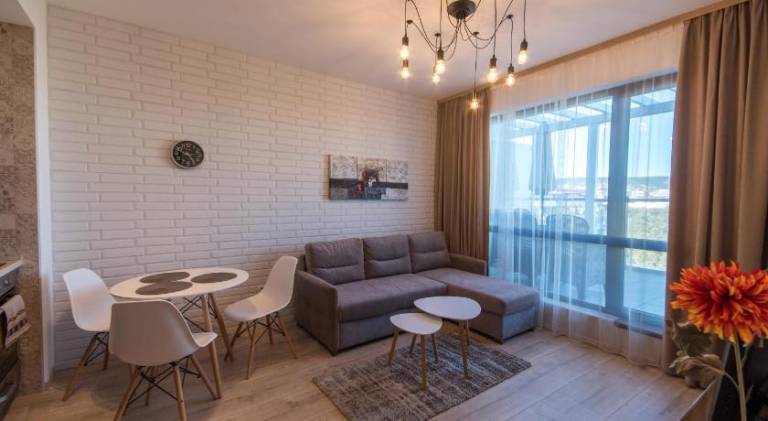 Nice holiday apartment with patio | Good for workation | Pets are welcome in Varna