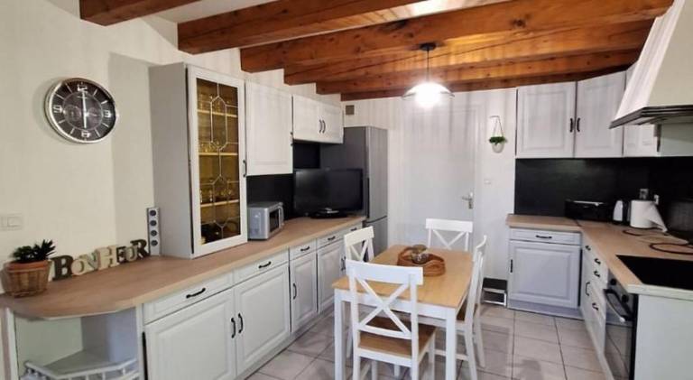 Fully equipped vacation home with BBQ, patio & garden | Suitable for remote work | Pets are welcome — photo 5