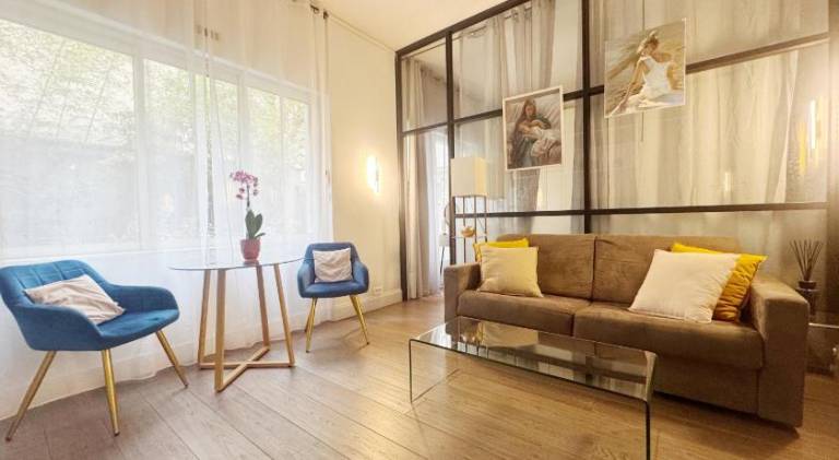 Holiday apartment with yard & terrace | Near Jardins du Trocadéro — photo 3