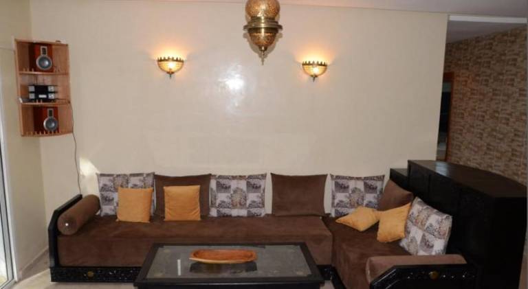 Holiday apartment with pool & patio in Meknes