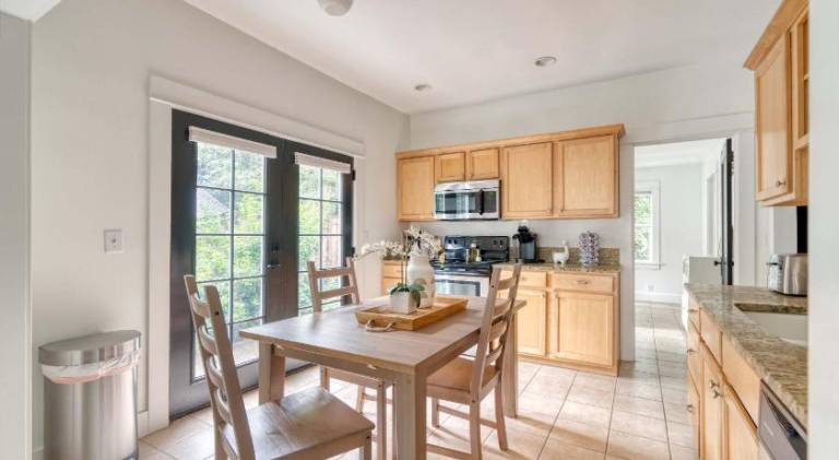 Holiday apartment with 2 rooms for 4 persons — photo 4