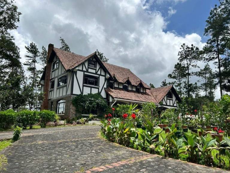 Tudor Mountain Retreat