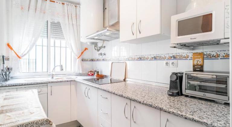 Rental apartment with 2 rooms for 5 persons — photo 3