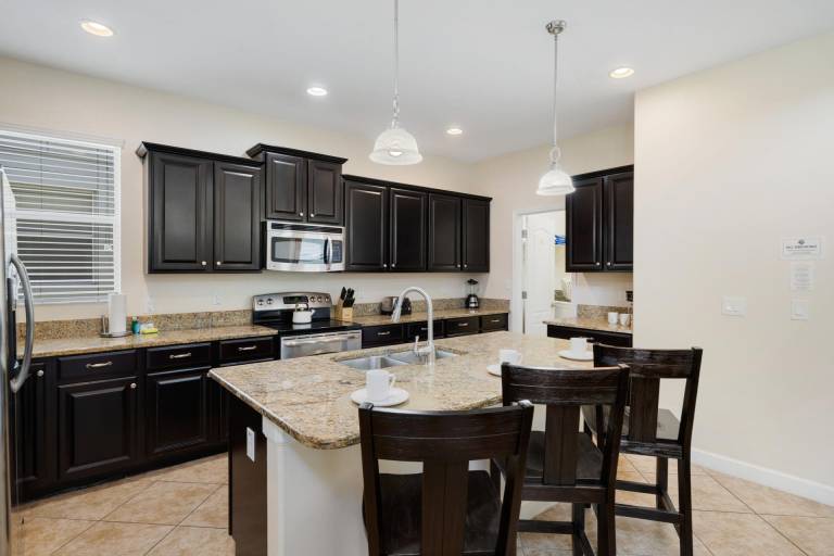 House with jacuzzi & private pool in Osceola, FL