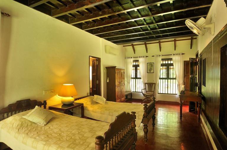 Private room  Edamattom