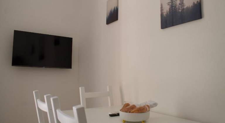 Holiday apartment with 2 rooms for 7 persons — photo 3