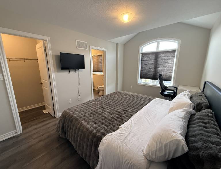 Private King Master Suite — photo 5