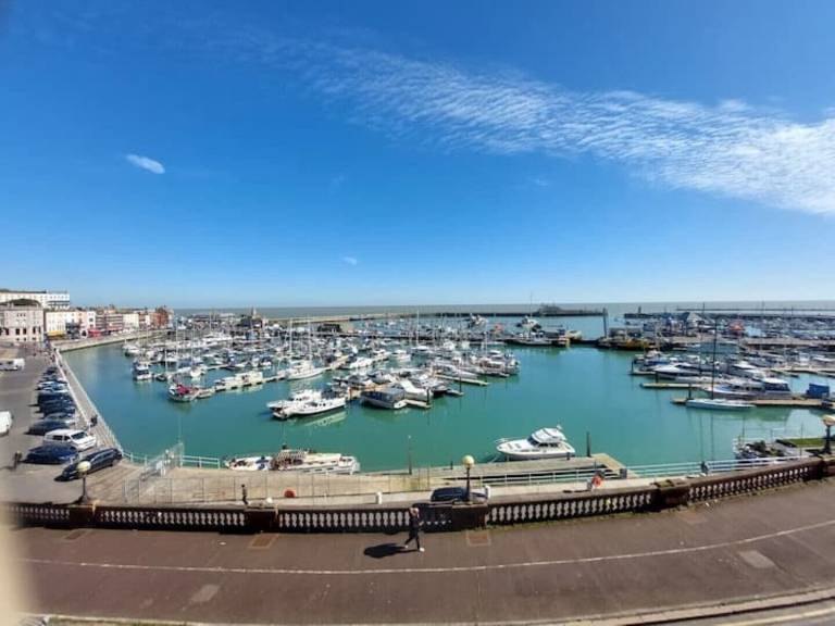 House Thanet District