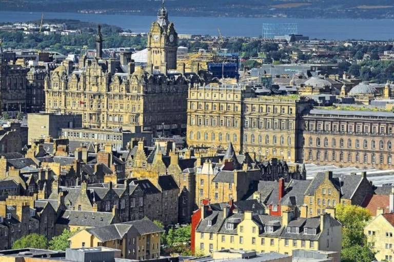 Bed & Breakfast  Edinburgh