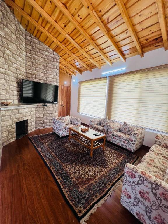 House with 5 rooms for 15 persons in Kosiyakutoli