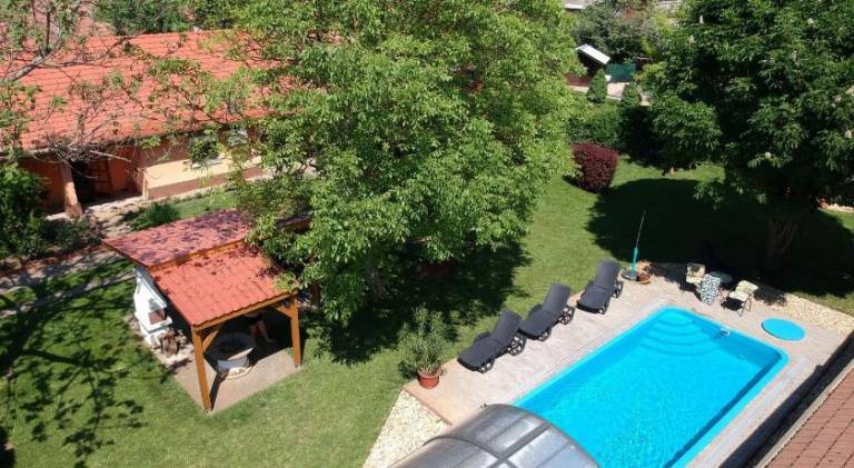 Bed and breakfast  Tiszafüred
