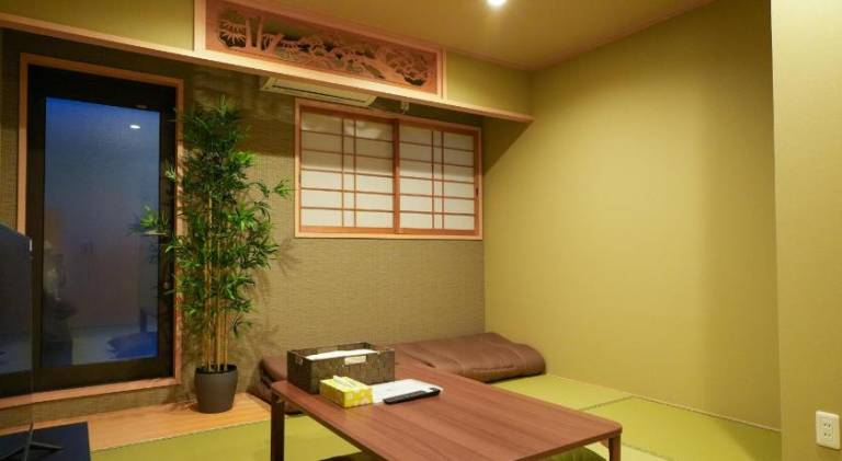Lovely rental apartment | Next to Shinsekai | Pets are welcome — photo 3