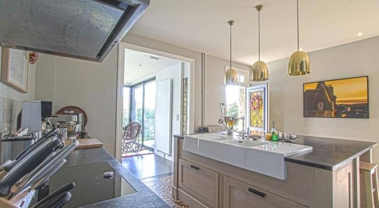 Villa with pool | Pet-friendly — photo 4