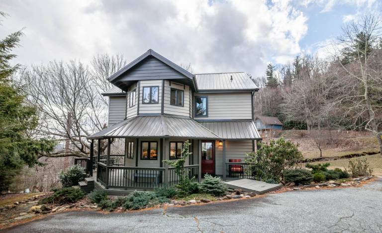Children-friendly nice cottage with BBQ | Mountain view | Pets allowed — photo 4