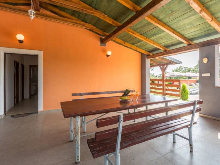 House with terrace, barbecue & private pool — photo 5