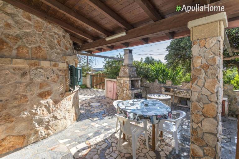 House with garden in Salve