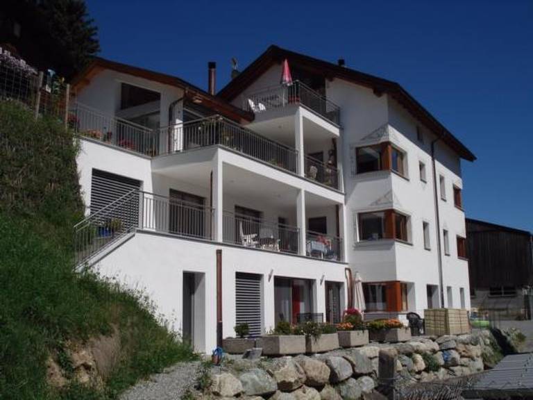 Ferienhof PUA - Erlebnisferien auf dem Bauernhof, (Sent). in Scuol