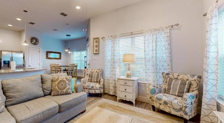 Pleasant vacation home with pool | Pets allowed — photo 4