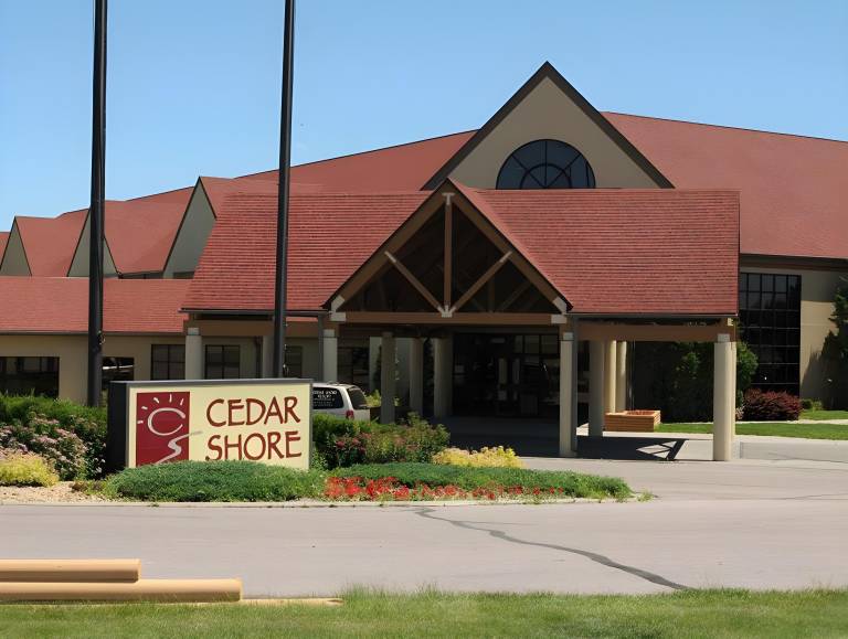 Arrowwood Resort & Conference Center at Cedar Shore in Chamberlain, SD
